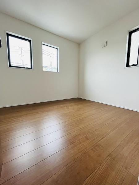 �_�ސ쌧������s���C��4���ڂ̐V�z��ˌ��Ă̗m��