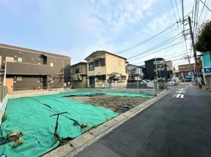 �_�ސ쌧���q�s��D2���ڂ̓y�n�̑O�ʓ��H�܂ތ��n�ʐ^