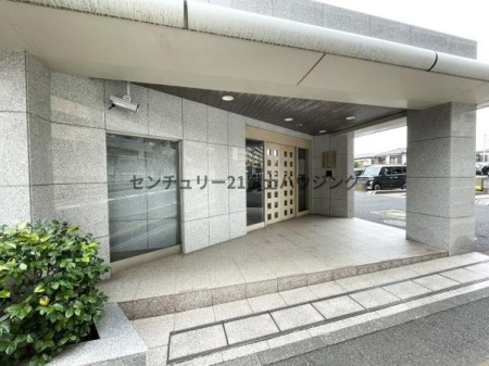 �_�ސ쌧����s�Ó��4���ڂ̒��Ã}���V�����̃G���g�����X