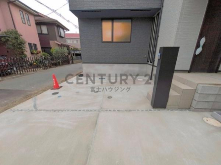 �_�ސ쌧����s�ғ�1���ڂ̐V�z��ˌ��Ẳ摜