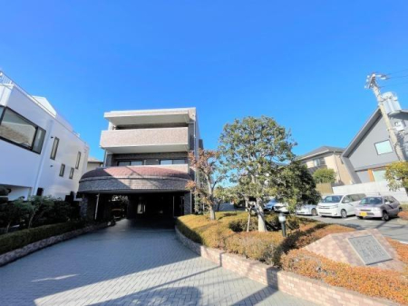 �_�ސ쌧����s�{����2���ڂ̒��Ã}���V�����̌��n�O�ώʐ^