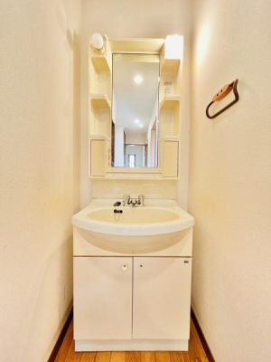 �_�ސ쌧����s����������2���ڂ̒��È�ˌ��Ă̐��ʑ�E���ʏ�