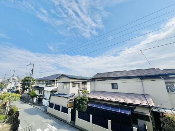 �_�ސ쌧����s����������2���ڂ̒��È�ˌ��Ă̏Z�˂���̒��]�ʐ^