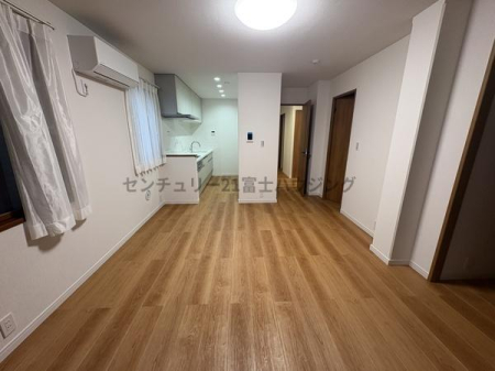 �_�ސ쌧������s���C�ݓ�3���ڂ̒��È�ˌ��Ẵ��r���O