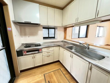 �_�ސ쌧������s�l�|1���ڂ̒��È�ˌ��ẴL�b�`��