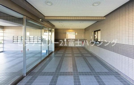 �_�ސ쌧������s�{��4���ڂ̒��Ã}���V�����̃G���g�����X