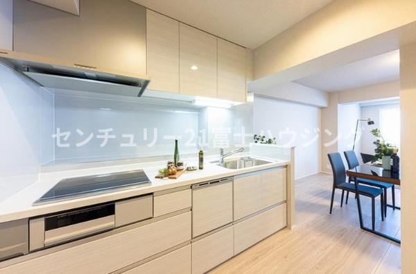 �_�ސ쌧������s�{��4���ڂ̒��Ã}���V�����̃L�b�`��