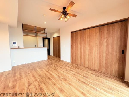 �_�ސ쌧������s���a�c2���ڂ̒��Ã}���V�����̃��r���O