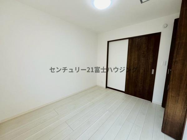 �_�ސ쌧����s�����C��7���ڂ̐V�z��ˌ��Ẳ摜