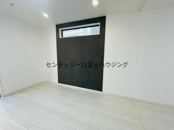 �_�ސ쌧����s�����C��7���ڂ̐V�z��ˌ��Ẳ摜