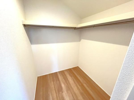 �_�ސ쌧������s���Z���̐V�z��ˌ��Ă̎��[