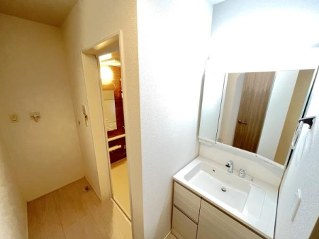 �_�ސ쌧������s���Z���̐V�z��ˌ��Ă̐��ʑ�E���ʏ�