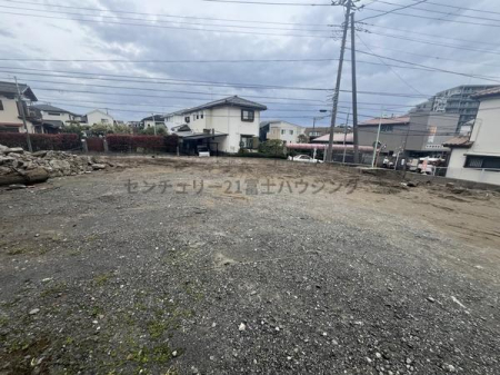 �_�ސ쌧����s�H��2���ڂ̐V�z��ˌ��Ă̌��n�O�ώʐ^