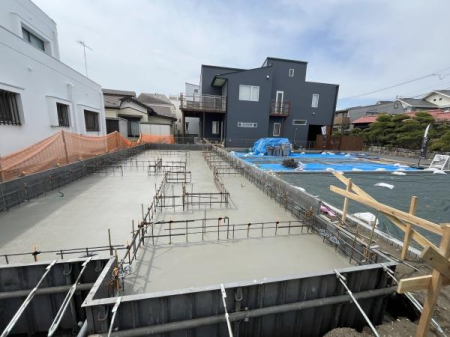 �_�ސ쌧������s���C�ݓ�6���ڂ̐V�z��ˌ��Ă̌��n�O�ώʐ^