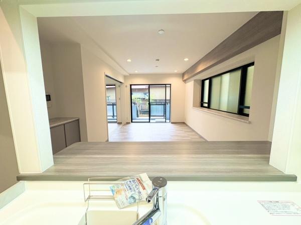 �_�ސ쌧������s���C��1���ڂ̒��Ã}���V�����̃��r���O