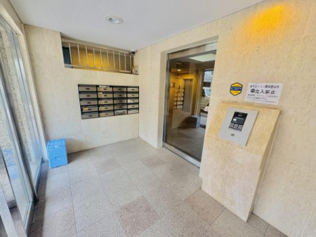 �_�ސ쌧������s���C��1���ڂ̒��Ã}���V�����̃G���g�����X