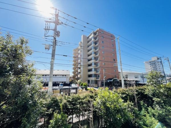 �_�ސ쌧��a�s�[����2���ڂ̒��Ã}���V�����̏Z�˂���̒��]�ʐ^