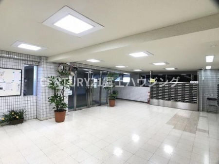 �_�ސ쌧����s�������̒��Ã}���V�����̃��r�[