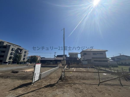 �_�ސ쌧������s���v�ۂ̐V�z��ˌ��Ẳ摜