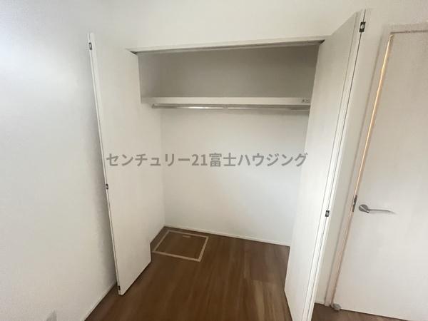 �_�ސ쌧������s����1���ڂ̐V�z��ˌ��Ă̎��[