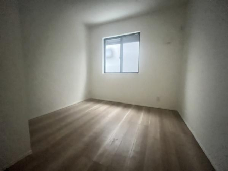 �_�ސ쌧������s����1���ڂ̐V�z��ˌ��Ă̗m��