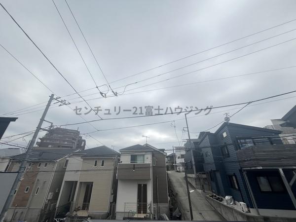 �_�ސ쌧������s����1���ڂ̐V�z��ˌ��Ă̏Z�˂���̒��]�ʐ^