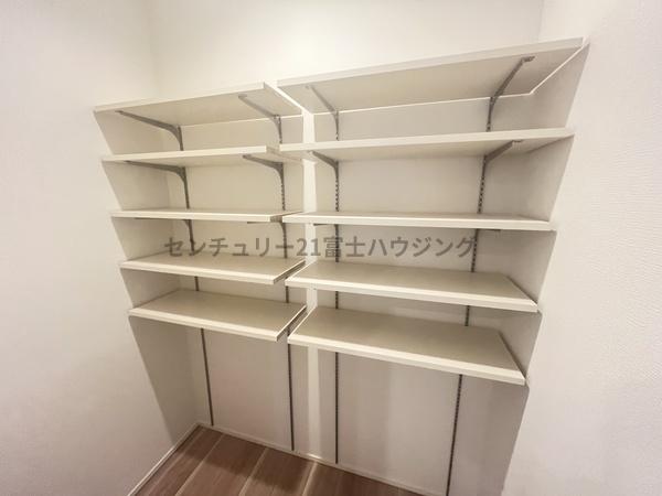 �_�ސ쌧������s����1���ڂ̐V�z��ˌ��ẴL�b�`��