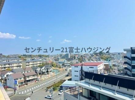 �_�ސ쌧����s�P�s��2���ڂ̒��Ã}���V�����̏Z�˂���̒��]�ʐ^