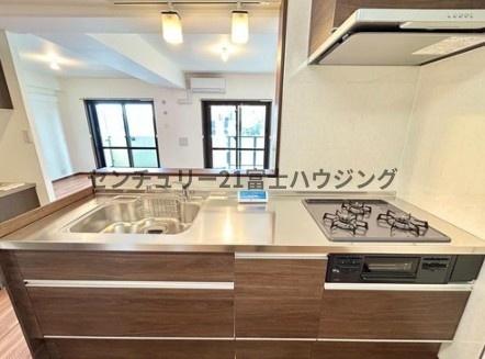 �_�ސ쌧����s�P�s��2���ڂ̒��Ã}���V�����̃L�b�`��