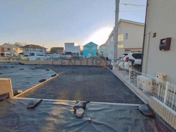 �_�ސ쌧����s����������1���ڂ̓y�n�̑O�ʓ��H�܂ތ��n�ʐ^