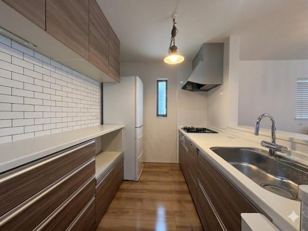 �_�ސ쌧������s�l�V���̒��È�ˌ��ẴL�b�`��