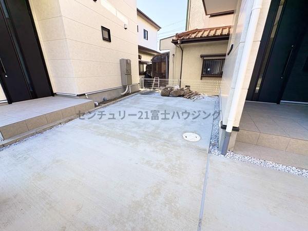 �_�ސ쌧������s���c1���ڂ̐V�z��ˌ��Ă̒��ԏ�