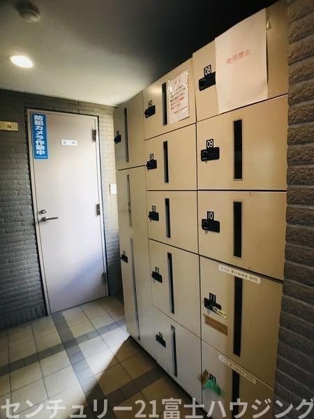 �_�ސ쌧����s�H��3���ڂ̒��Ã}���V�����̂��̑����p��