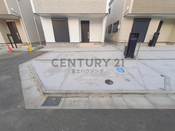 �_�ސ쌧����s�ғ�������1���ڂ̐V�z��ˌ��Ă̒��ԏ�