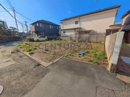 �_�ސ쌧����s�ғ�6���ڂ̓y�n�̑O�ʓ��H�܂ތ��n�ʐ^