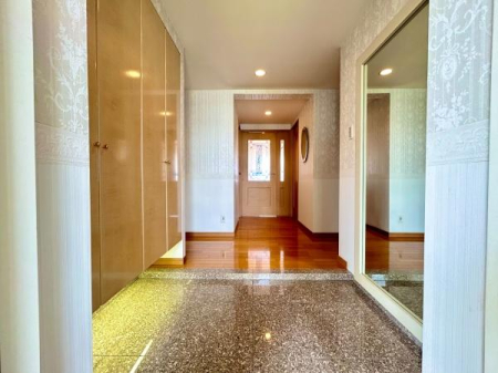 �_�ސ쌧������s���C�ݓ�6���ڂ̒��Ã}���V�����̃G���g�����X