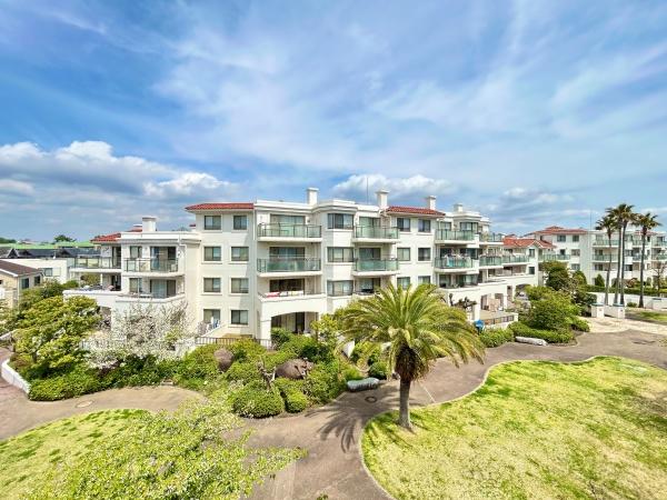 �_�ސ쌧������s���C�ݓ�6���ڂ̒��Ã}���V�����̏Z�˂���̒��]�ʐ^