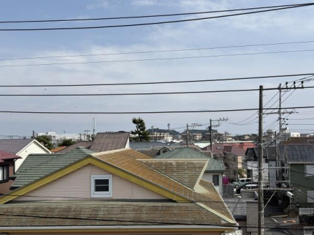 �_�ސ쌧����s�ғ����C��2���� 13-41�̒��Ã}���V�����̏Z�˂���̒��]�ʐ^
