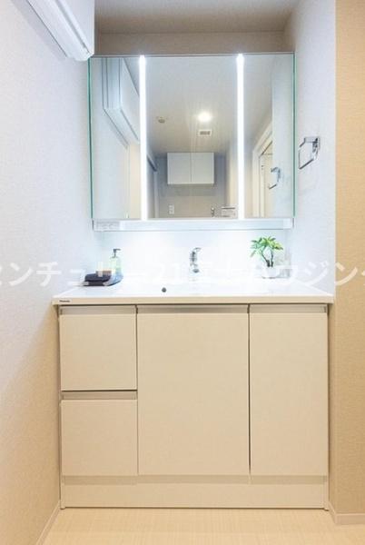 �_�ސ쌧������s�{��4���ڂ̒��Ã}���V�����̐��ʑ�E���ʏ�