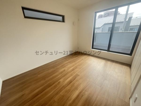 �_�ސ쌧������s����1���ڂ̐V�z��ˌ��Ă̗m��