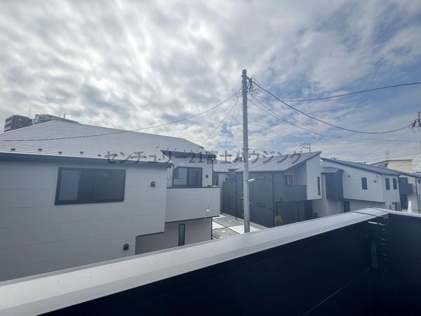 �_�ސ쌧������s����1���ڂ̐V�z��ˌ��Ă̏Z�˂���̒��]�ʐ^