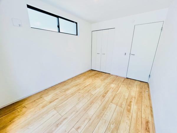 �_�ސ쌧����s�H��5���ڂ̐V�z��ˌ��Ă̗m��