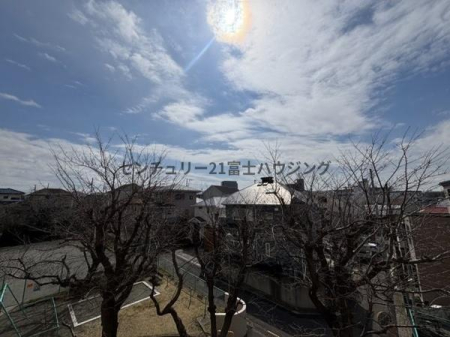 �_�ސ쌧����s�T���1���ڂ̒��Ã}���V�����̏Z�˂���̒��]�ʐ^