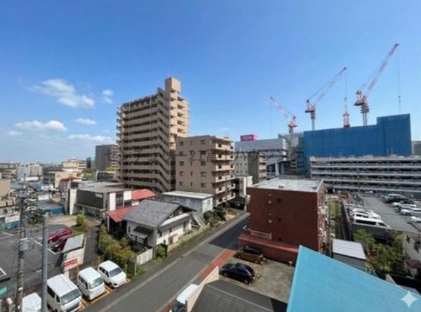 �_�ސ쌧���؎s����1���ڂ̒��Ã}���V�����̏Z�˂���̒��]�ʐ^