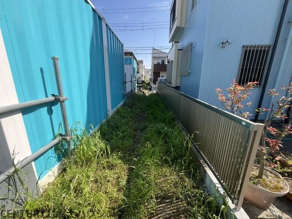 �_�ސ쌧����s�H��5���ڂ̓y�n�̑O�ʓ��H�܂ތ��n�ʐ^