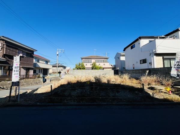 �_�ސ쌧���q�s���z�̓y�n�̑O�ʓ��H�܂ތ��n�ʐ^