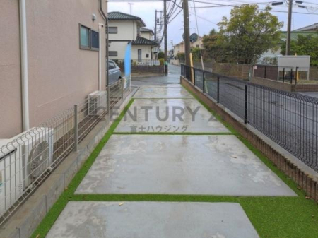 �_�ސ쌧������s�l�V���̐V�z��ˌ��Ẳ摜