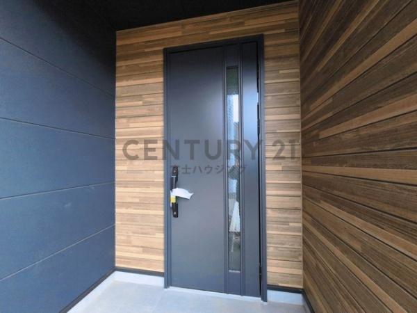 �_�ސ쌧����s���5���ڂ̐V�z��ˌ��Ă̌���