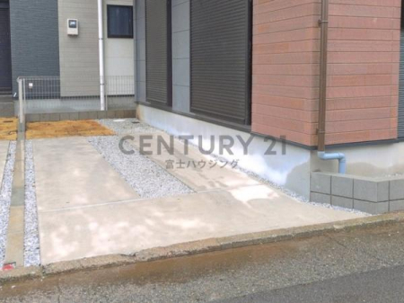 �_�ސ쌧������s���h�̐V�z��ˌ��Ă̒��ԏ�