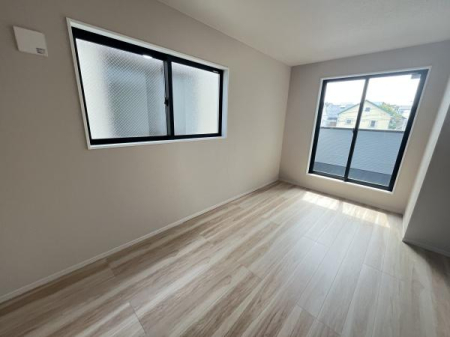 �_�ސ쌧������s���C�ݓ�4���ڂ̐V�z��ˌ��Ă̗m��